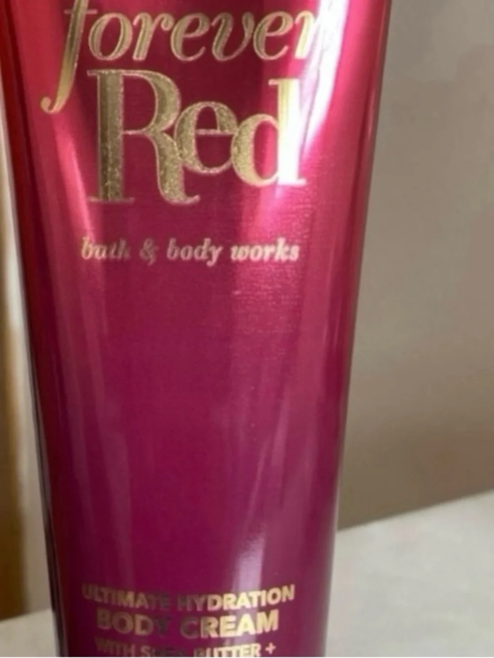 Bath & Body Works Forever Red Ultimate Hydration Body Cream - Red and Gold